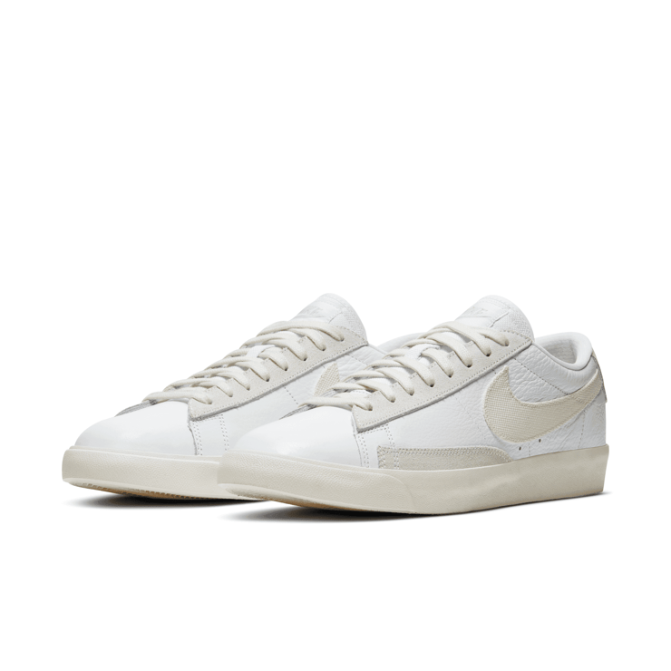 Nike Blazer Low Leather 'Platinum Tint' Angle 3