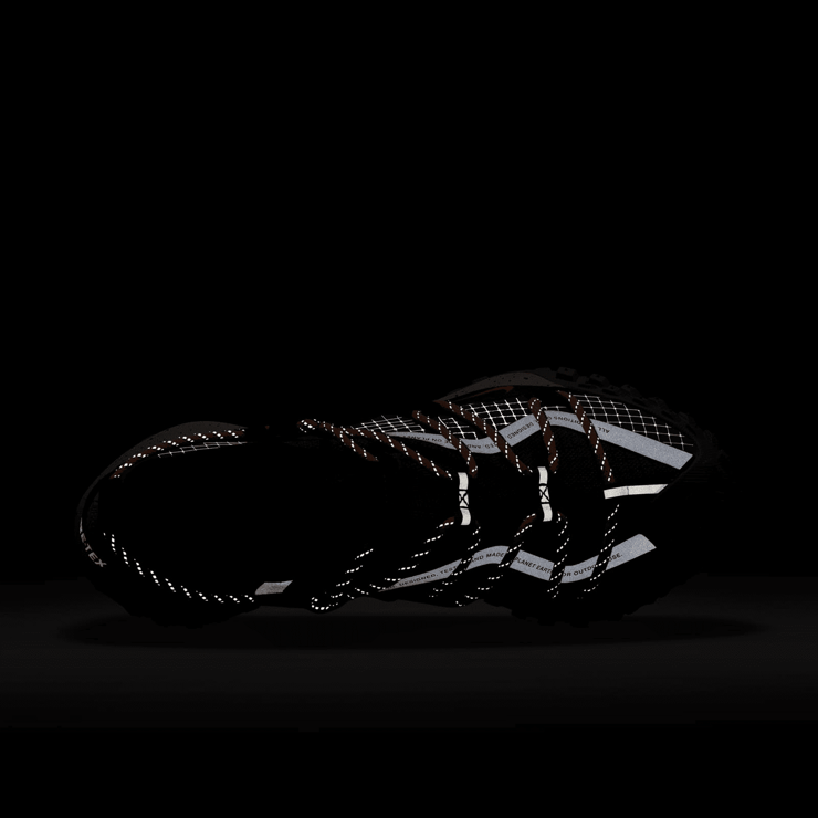 Nike ACG Mountain Fly Low Gore-Tex SE Hazel Rush Angle 6