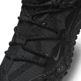 Nike ACG Mountain Fly Low Gore-Tex SE Dark Smoke Grey Angle 10