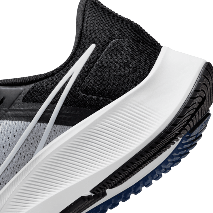 Nike Air Zoom Pegasus 38 'Wolf Grey' Angle 6