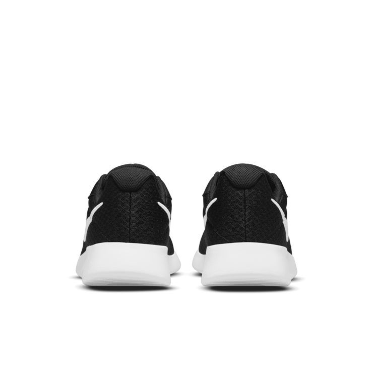 Nike Tanjun 'Black White' Angle 4
