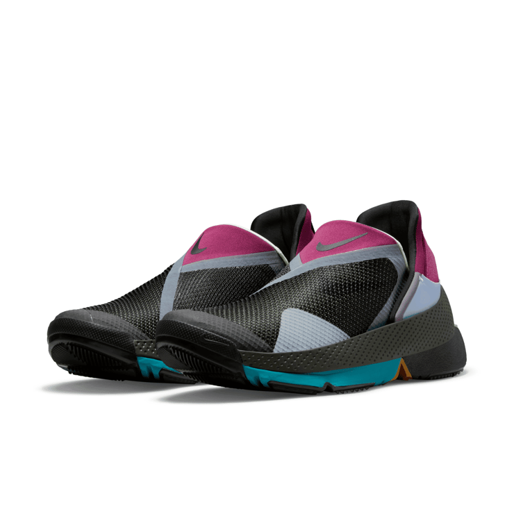 Nike GO FlyEase 'Black Lime Glow' Angle 3