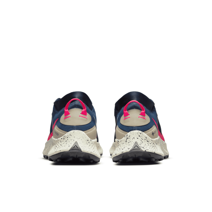 Nike Pegasus Trail 3 GORE-TEX Waterproof Trail Angle 4