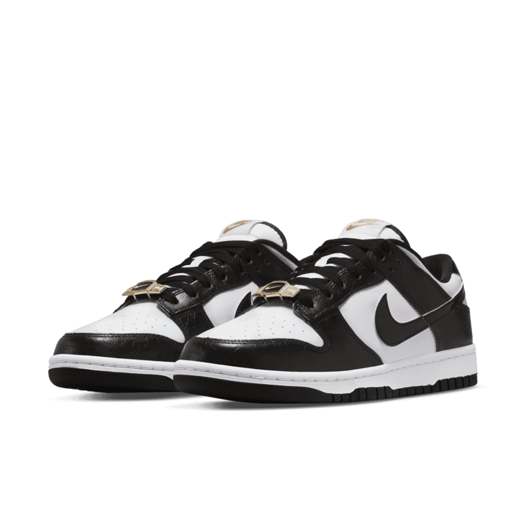 Nike Dunk Low World Champ White Black Angle 2