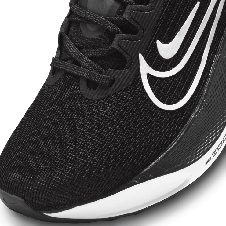 Nike Zoom Fly 5 'Black White' (W) Angle 2