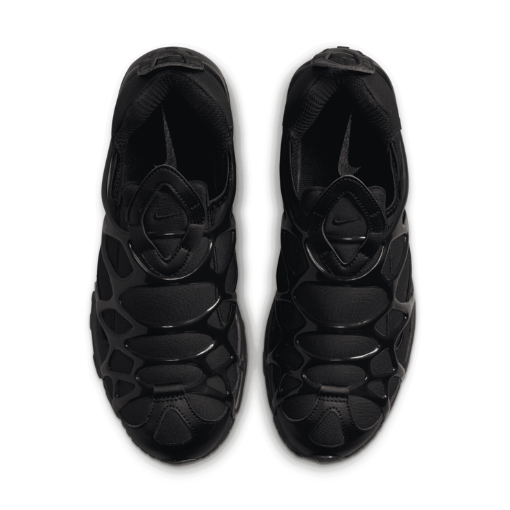 Nike Air Kukini 'Triple Black' Angle 2