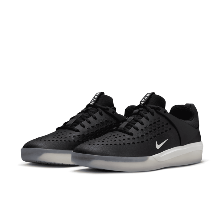 Nike SB Zoom Nyjah 3 SB 'Black White' Angle 3