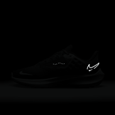 Nike Air Zoom Pegasus 39 Shield 'Black Dark Smoke Grey' (W) Angle 9