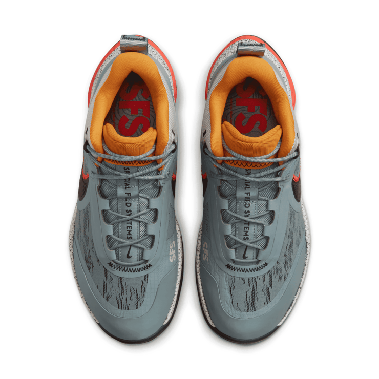 Nike React SFB Carbon Mid 'Blue Crimson' Angle 2