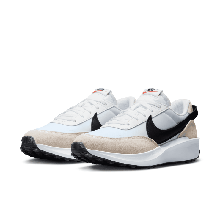 Nike Waffle Debut 'White Black' Angle 3
