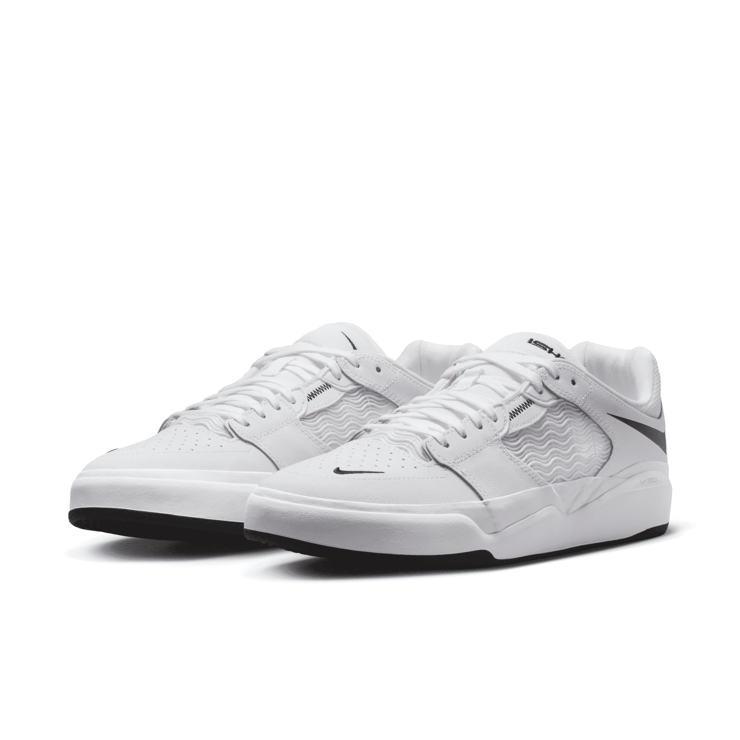 Nike SB Ishod Wair Premium SB 'White Black Angle 3