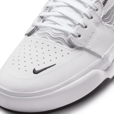 Nike SB Ishod Wair Premium SB 'White Black Angle 5