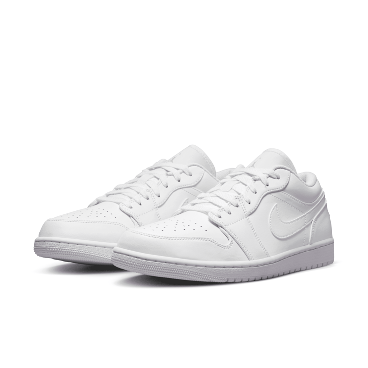 Air Jordan 1 Low 'Triple White' 2022 Angle 3