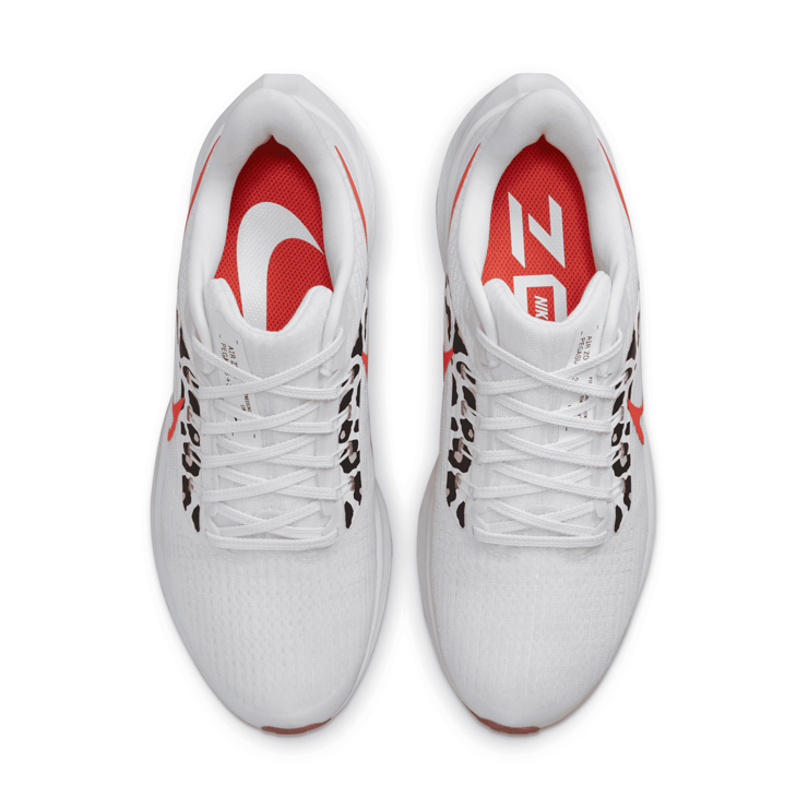 Nike Air Zoom Pegasus 39 'White Leopard' (W) Angle 2