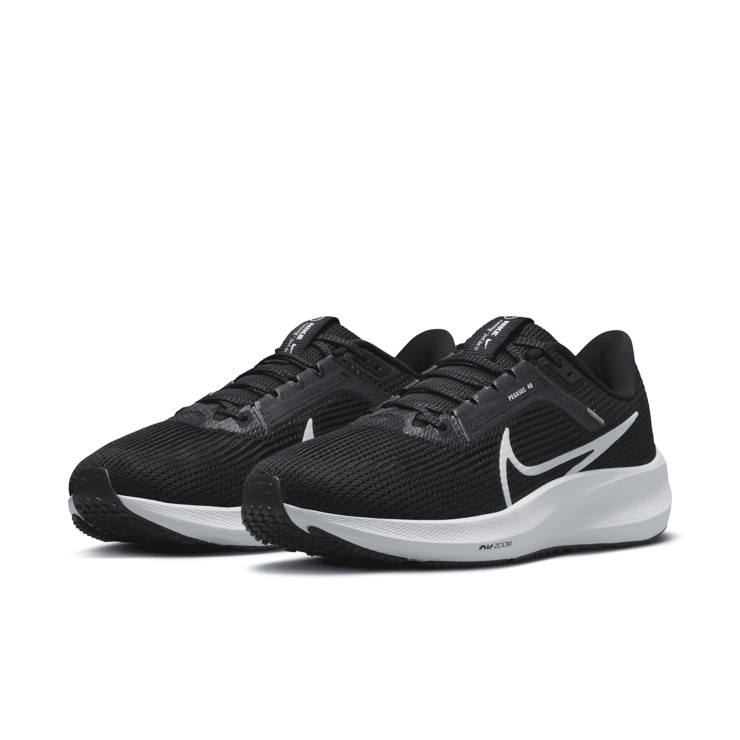 Nike Air Zoom Pegasus 40 'Black White' (W) Angle 3