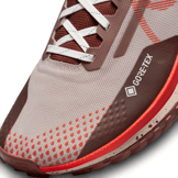 Nike React Pegasus Trail 4 GORE-TEX 'Diffused Taupe Picante Red' Angle 5