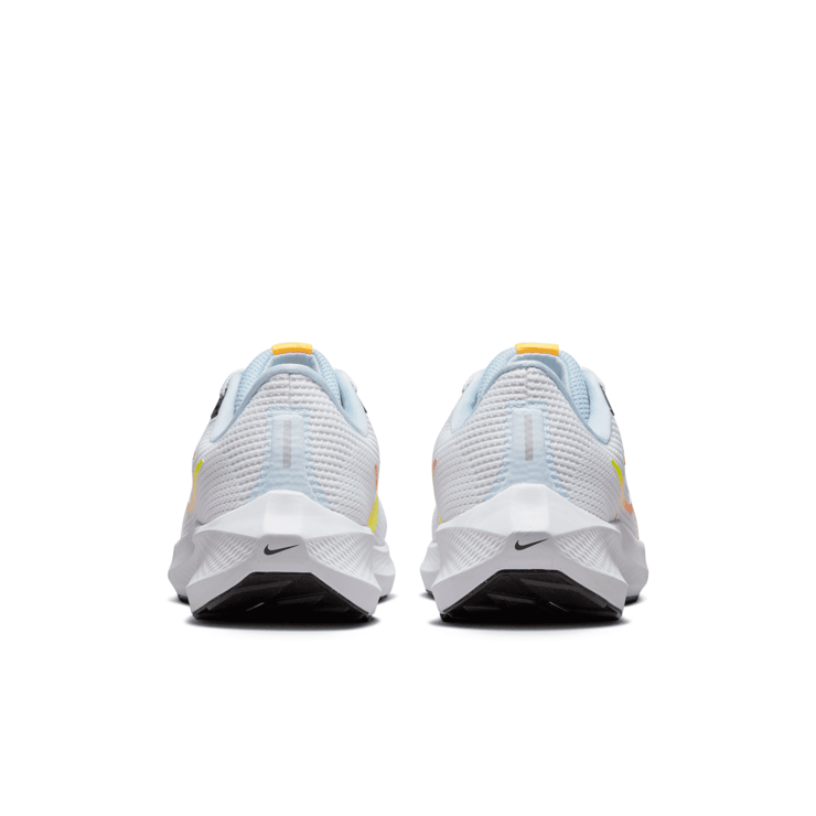 Nike Air Zoom Pegasus 40 'White Laser Orange' (W) Angle 4