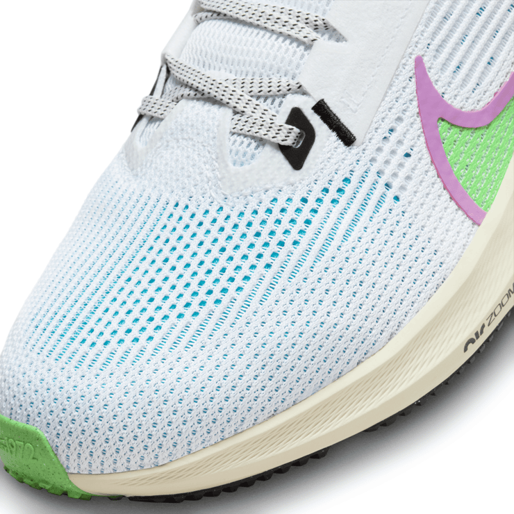 Nike Air Zoom Pegasus 40 SE 'White Multi-Color Mismatch' Angle 5