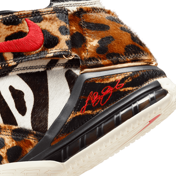 Nike LeBron 2 LX Beast Angle 5