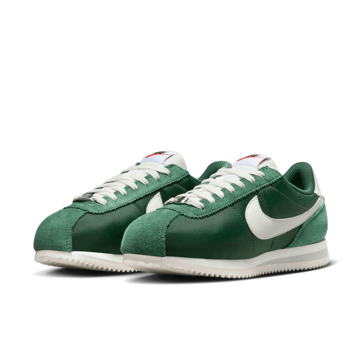 Nike Cortez Fir (W) Angle 2