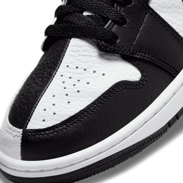 Jordan 1 Mid Homage Black White (W) Angle 4