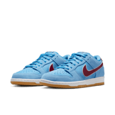 Nike SB Dunk Low Phillies Angle 2
