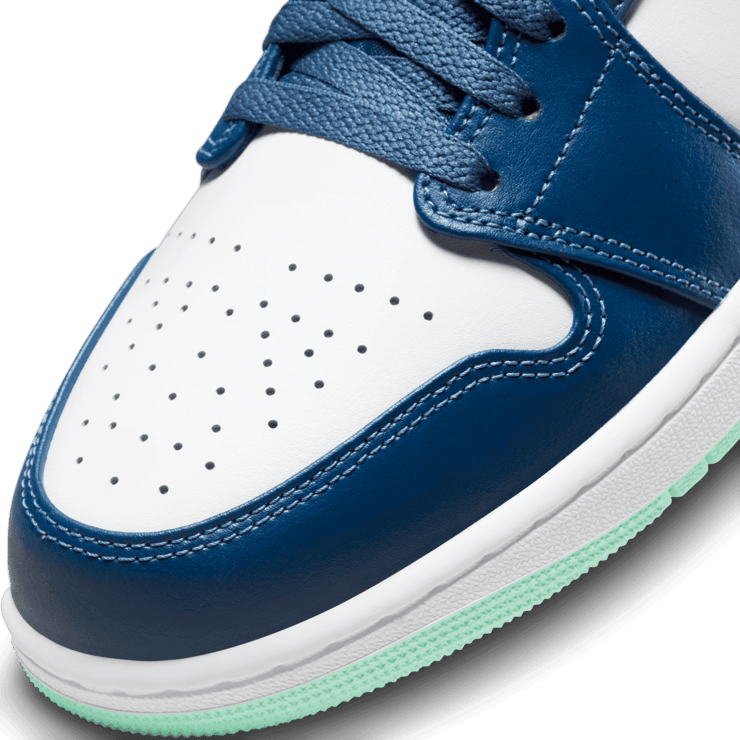 Jordan 1 Mid Mystic Navy Mint Foam Angle 4