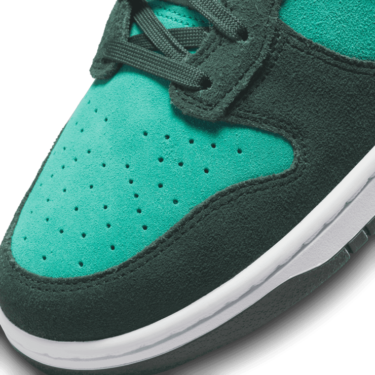 Nike Dunk High Athletic Club Pro Green Angle 4