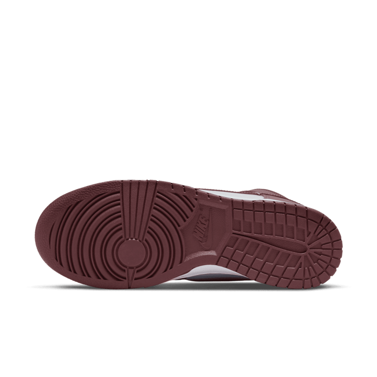 Nike Dunk High Dark Beetroot Wolf Grey Angle 0