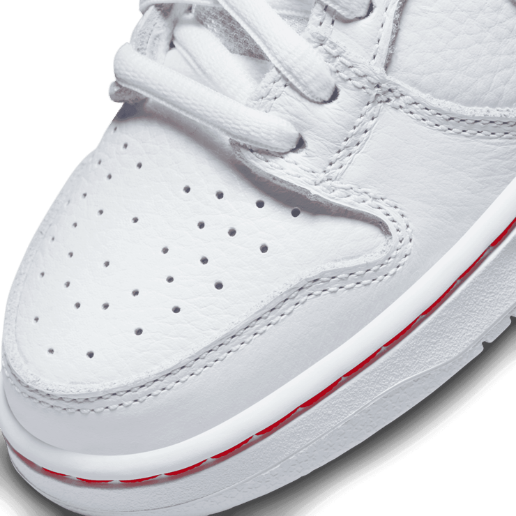 Nike SB Dunk Low Oski Great White (PS) Angle 4