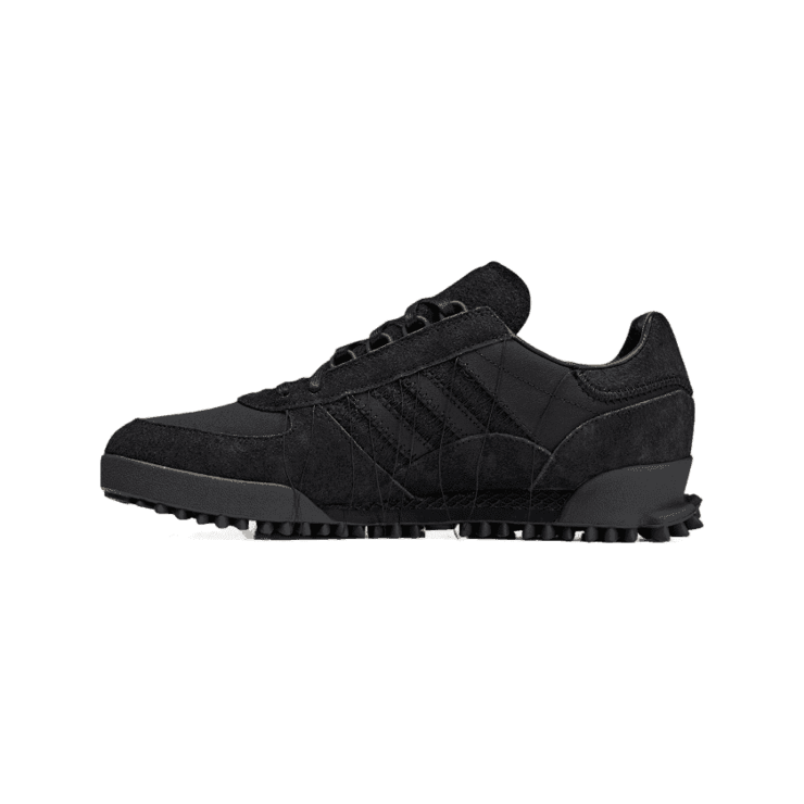 adidas Y-3 Marathon 'Triple Black' Angle 4
