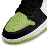 Jordan 1 Low Snakeskin Vivid Green (W) Angle 4