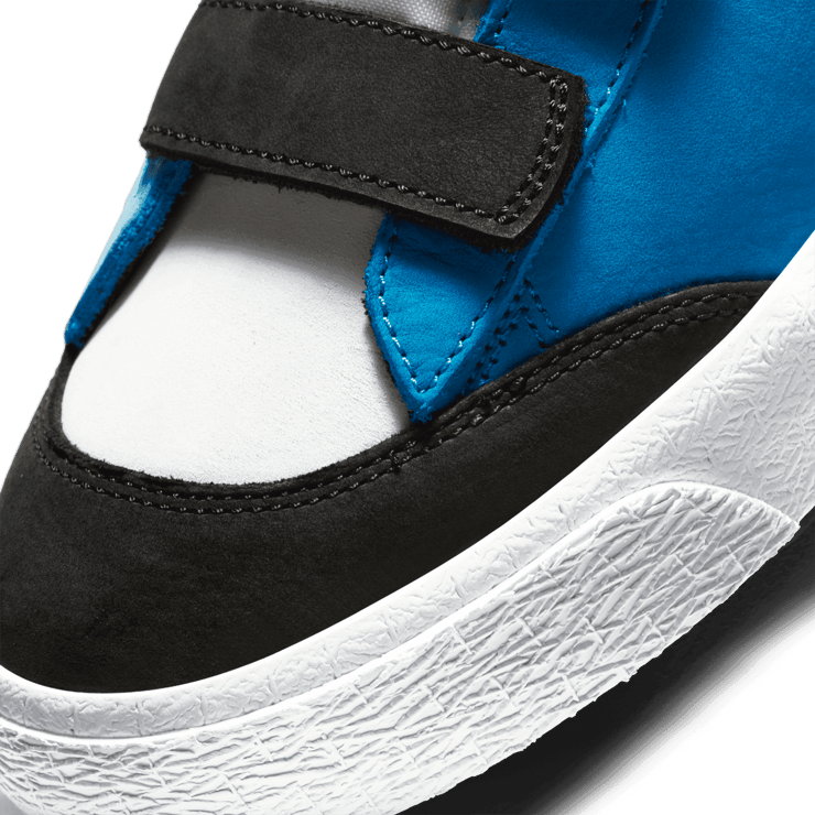 Nike SB Zoom Blazer AC Kevin and Hell "Heaven" Angle 4