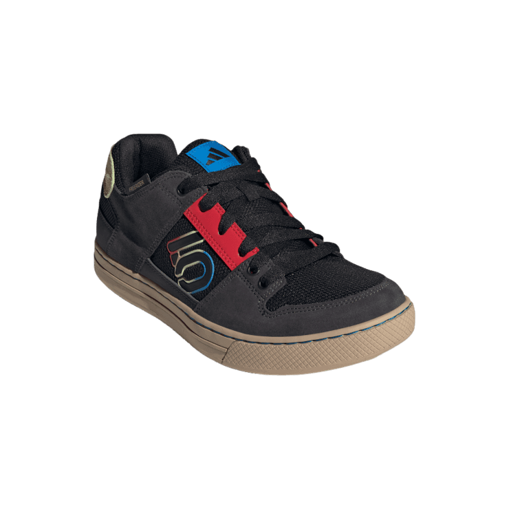 adidas Five Ten Freerider 'Black Gradient Gum' Angle 2
