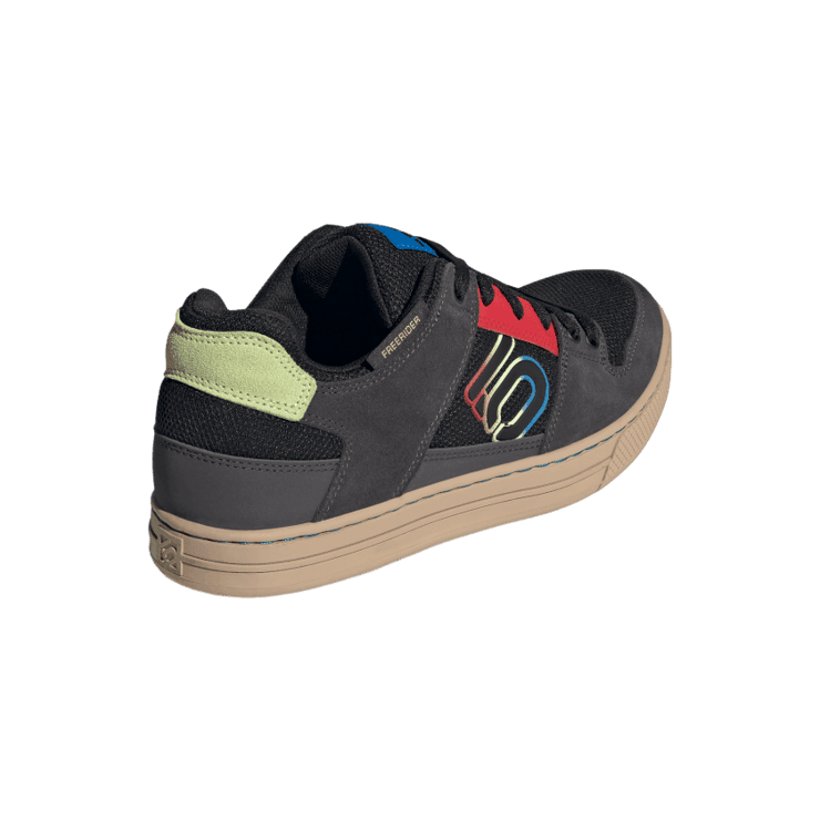 adidas Five Ten Freerider 'Black Gradient Gum' Angle 3