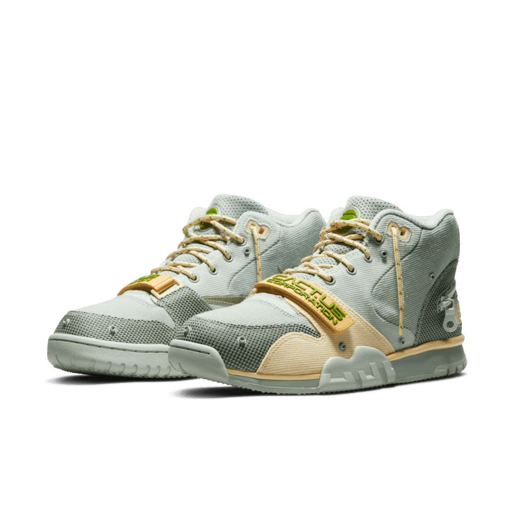 Nike Air Trainer 1 Travis Scott Grey Haze Angle 2