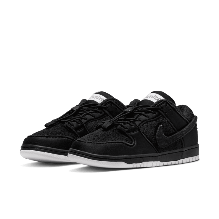 Nike SB Dunk Low Gnarhunters Angle 2