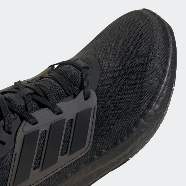 adidas PureBoost 22 'Triple Black' Angle 5