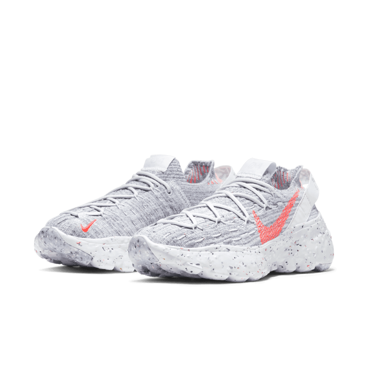 スニーカー Nike Space Hippie 04 Summit White Hyper Crimson WMNS 2020 Nike Space Hippie 04 Summit White Hyper Crimson - CD3476-100