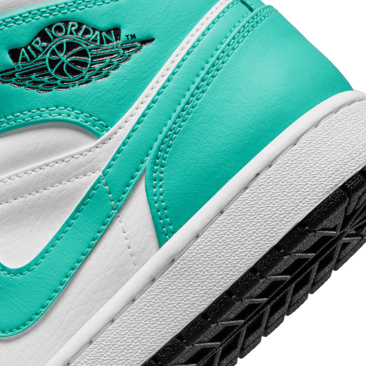 Jordan 1 Mid Tropical Twist Igloo Angle 5