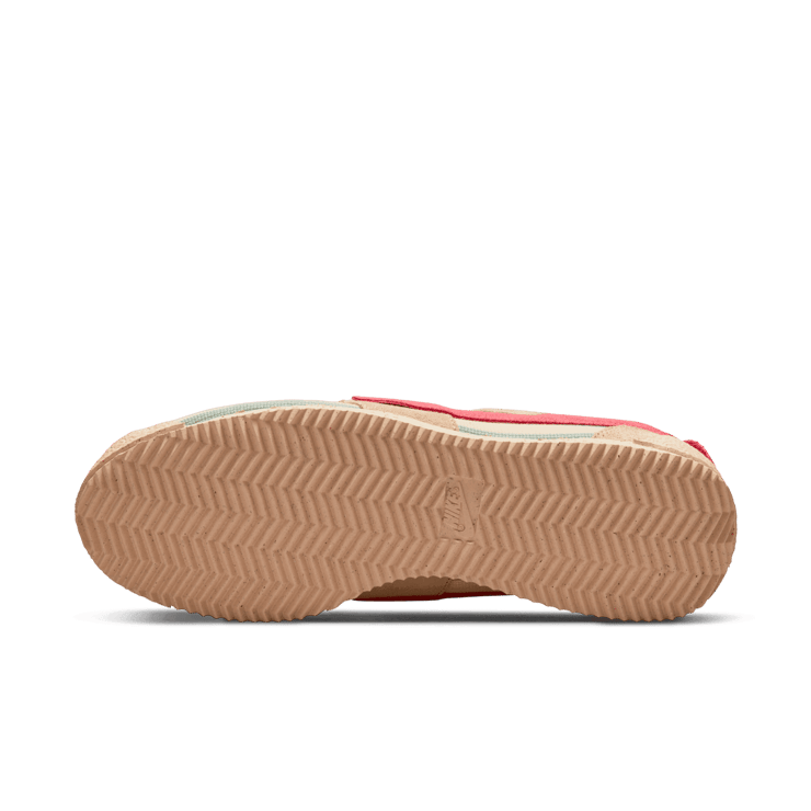 Nike Cortez Union Grain Angle 0