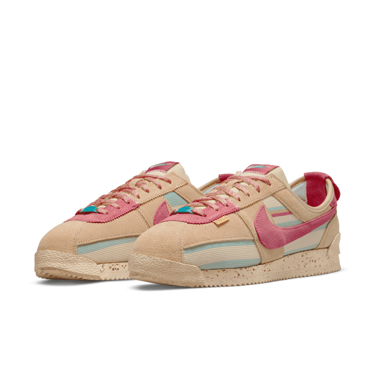 Nike Cortez Union Grain Angle 2