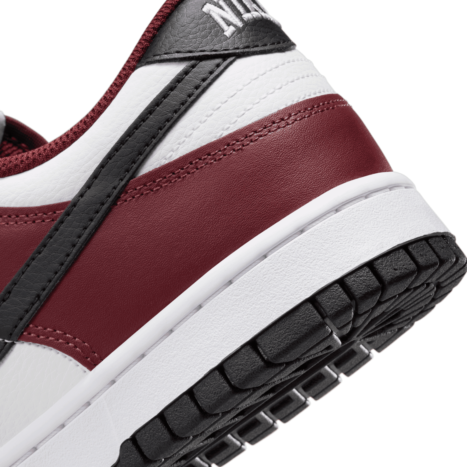 nike sb blazer low summit white dark team red