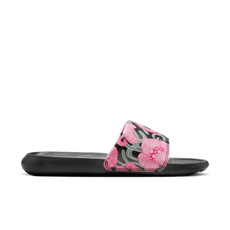 Nike Naomi Osaka x Victori One Slide 'Japanese Cherry Blossoms' (W) Angle 1