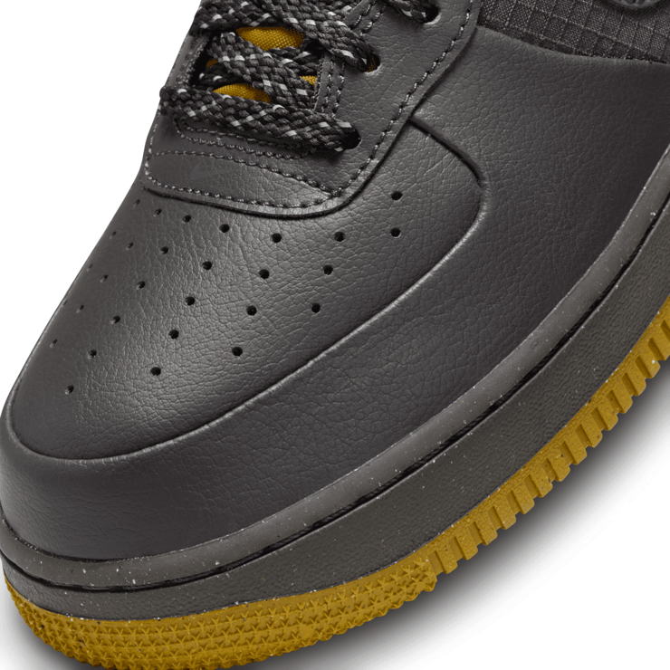 Nike Air Force 1 '07 LV8 'Winterized - Medium Ash' Angle 5