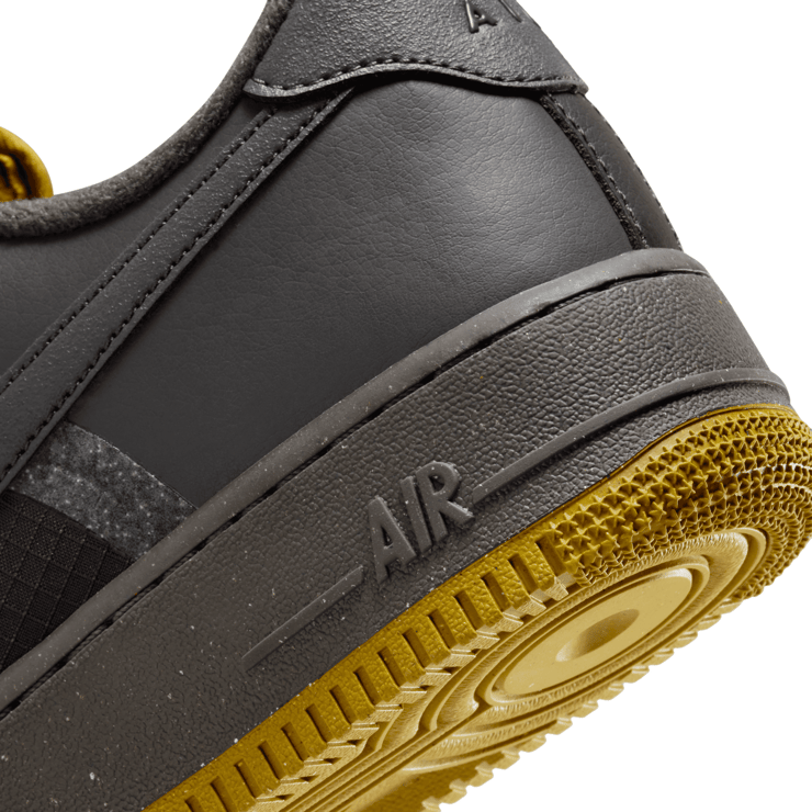 Nike Air Force 1 '07 LV8 'Winterized - Medium Ash' Angle 6