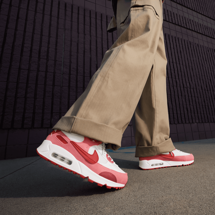 Nike Air Max 90 Futura 'Red Stardust' (W) Angle 0