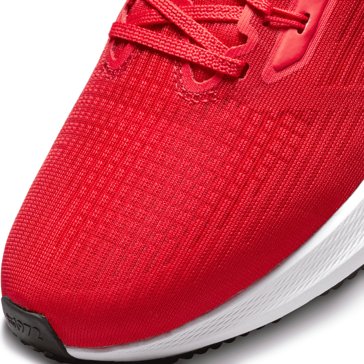 Nike Air Zoom Pegasus 39 Turbo 'University Red' Angle 3