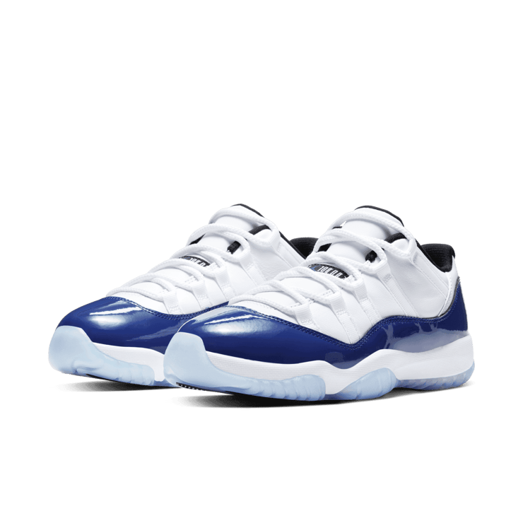 Air Jordan 11 Retro Low White Concord (W) Angle 2