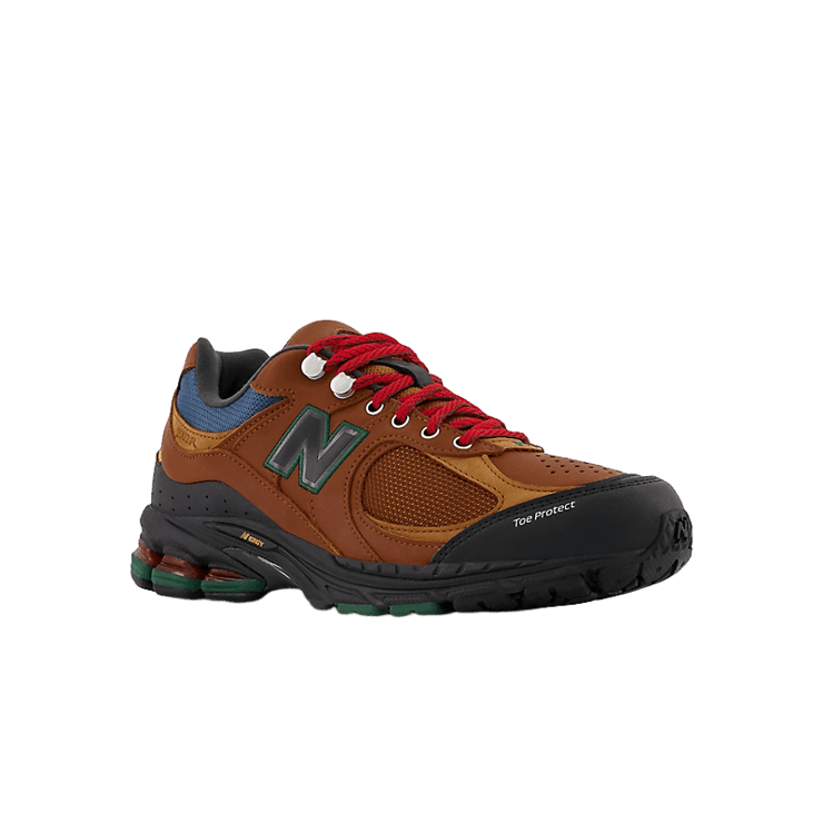 New Balance 2002R Hiking Brown Angle 2